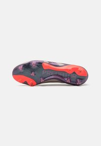 adidas Performance PREDATOR ELITE LACELESS FIRM GROUND - Jalkapallokengät kiinteälle alustalle - platin metallic/aurora black/carbon