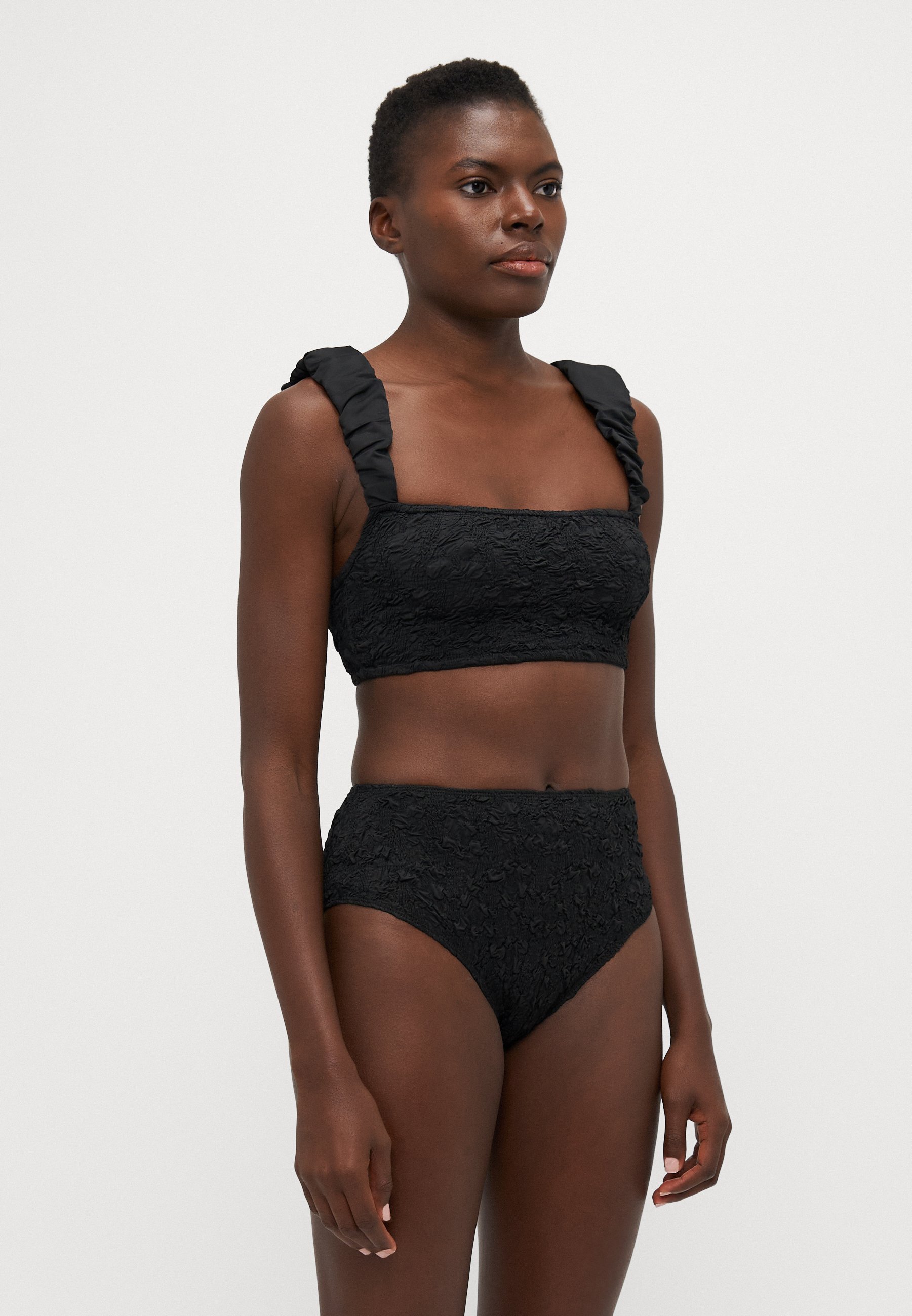 【Sea】Slone Solid Smocked Bikini Top ビキニトップ Slone Bikini Top – Sea, New York