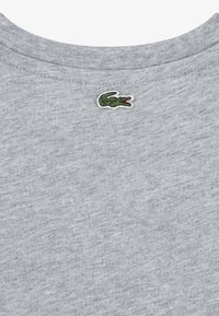 Lacoste PUFF TEE - Marškinėliai su spaudiniu - argent chine heather