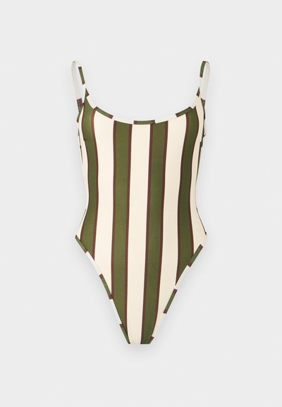 Ολόσωμο μαγιό με κατακόρυφες ρίγες σε ελιά πράσινο, καφέ και μπεζ, λεπτές τιράντες σε μονόχρωμο φόντο.