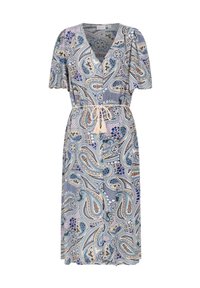 Rochie midi cu decolteu în V, mâneci scurte evazate, curea bej din funie și model paisley albastru, bej și alb.