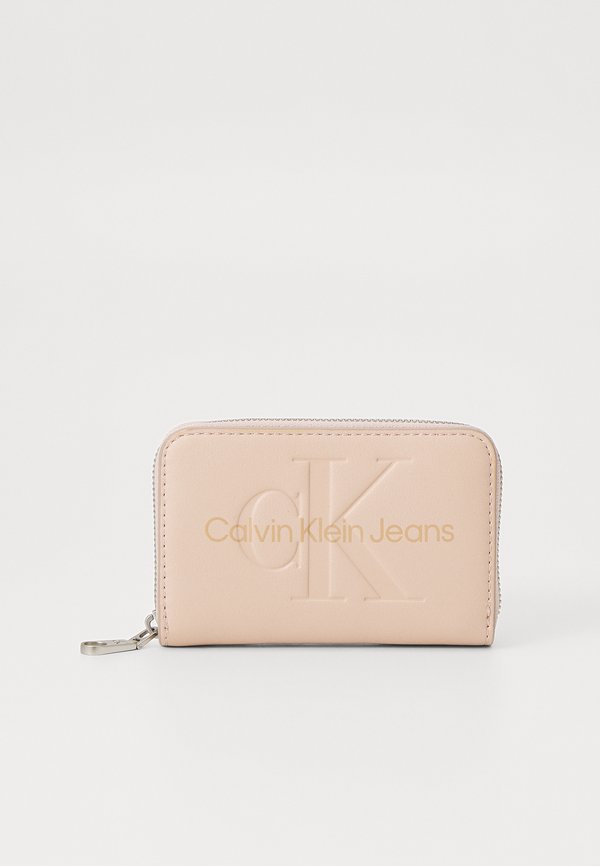 SCULPTED ZIP AROUND - Wallet - rose dust