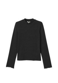 Haut noir à manches longues avec un col rond. Fabriqué à partir d'un tissu doux et texturé. Bords à volants notables aux poignets et à l'ourlet.