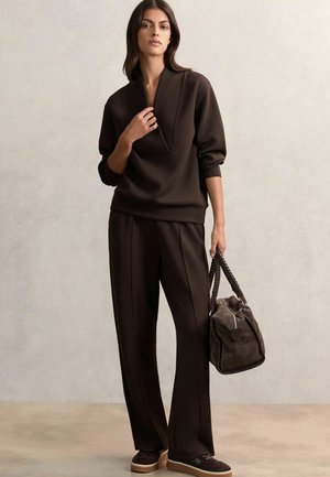 ANNABEL INTERLOCK - Mikina - dark chocolate