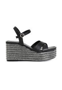 Sandali wedge neri in pelle con cinturini incrociati, caratterizzati da un design a corda argentata sulla piattaforma e una fibbia sul cinturino alla caviglia.