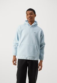 Levi's® COZY UP - Jersey con capucha - niagara mist