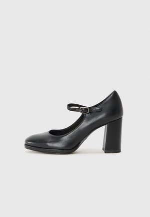 Sort læder Mary Jane-højhælet sko med rundet tå, ankelrem og chunky blokhæle. Glat tekstur, minimalistisk design og uden synlige mønstre.