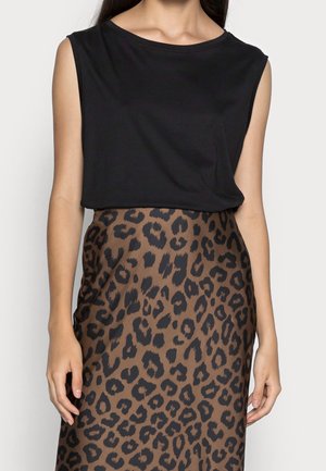 Top - black