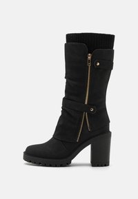 Boots - black