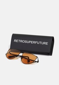 RETROSUPERFUTURE PREMIO UNISEX - Aurinkolasit - refined