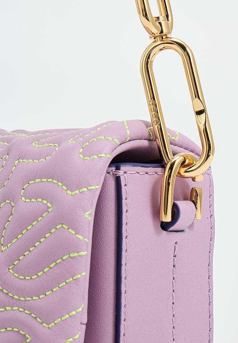 Handtasche