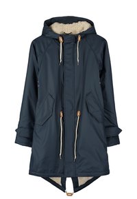 Parka à capuche bleu marine avec doublure en polaire beige, poches avant, cordons avec boutons en bois et poignets ajustables.