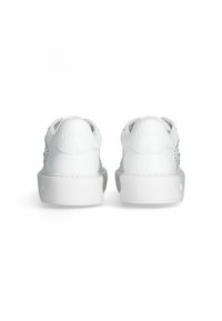 LIU JO SNEAKERS WITH JEWEL LOGO Tossud white/valge