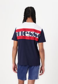 Ellesse - MACCHIO TEE - Marškinėliai su spaudiniu - white/navy Miniatiūros vaizdas 1