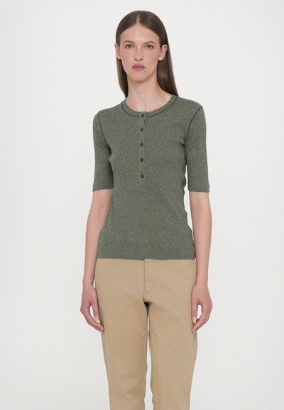 CLOSED PLACKET SHORT SLEEVE - Pamata T-krekls - forest green