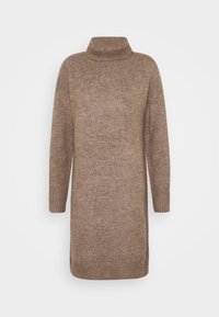 Robes en tricot marron avec un col montant, des manches longues, des poignets côtelés et des fentes latérales pour faciliter le mouvement. Texture douce.