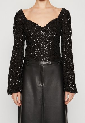 Long sleeved top - black