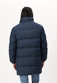 Tommy Jeans ESSENTIAL - Abrigo de plumas - dark night navy