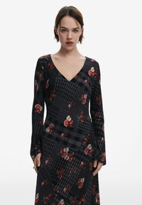 Desigual MIDI WITH CHECKS - Džersio suknelė - anthracite