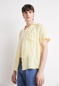 HUGO ELLINO - Marškiniai - medium yellow