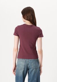 JJXX JXGIGI TEE - Navadna majica - sassafras