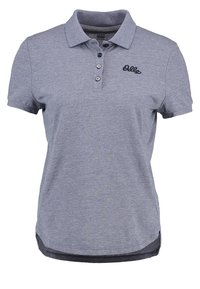 Polo gris en tissu texturé, avec un col classique, trois boutons et un petit logo brodé sur la poitrine.