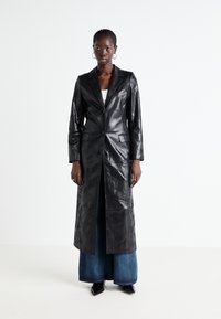 Weekday NANCY COAT - Klassinen takki - shiny black