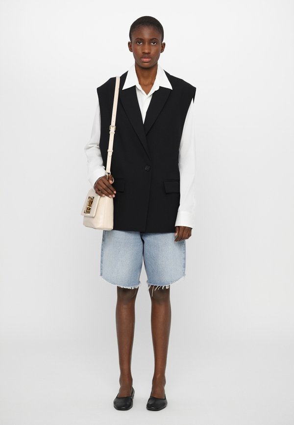 CLOTHESPIN - Cross body bag - avorio