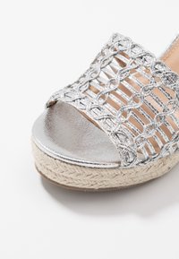 Wallis Sandali con tacco - silver-coloured