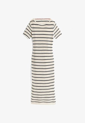 Gestreepte gebreide jurk in crème met marineblauwe horizontale lijnen, met korte mouwen en een ronde hals. Glad textuur, aansluitend ontwerp.