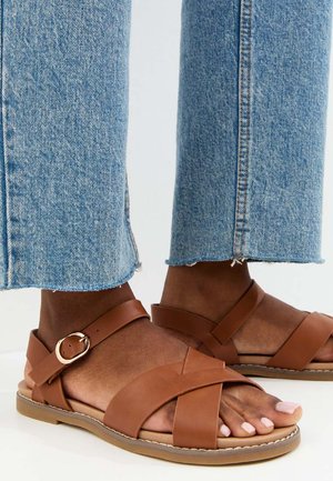 New Look Wide Fit, WIDE FIT CROSSOVER STRAP - Sandali - tan