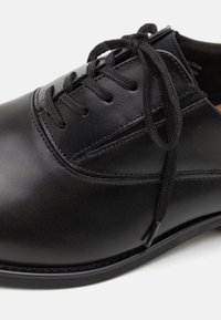 ALDO PAXLEY PILLOWWALK FLEX - Stringate eleganti - black