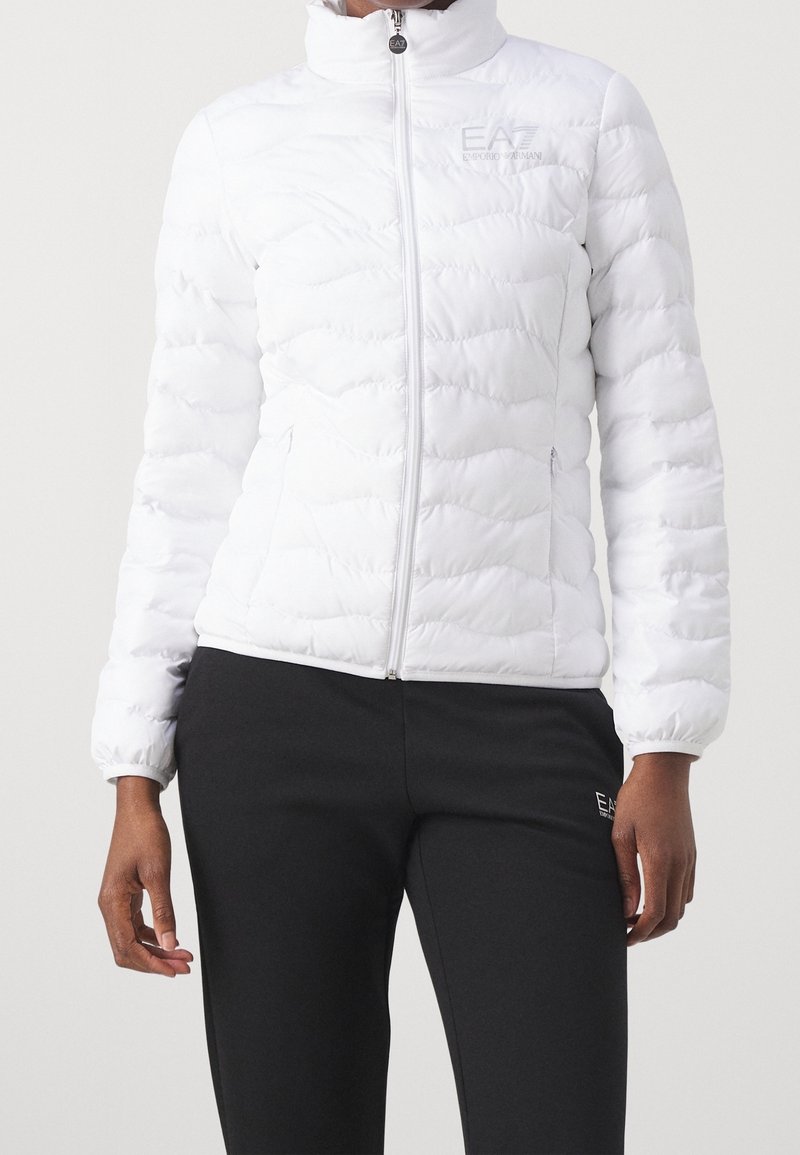 EA7 Emporio Armani Vinterjacka - white