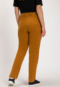Ulla Popken Broek - orange