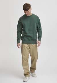 Solid SDLENZ CREW SW  - Sweater - pineneedle