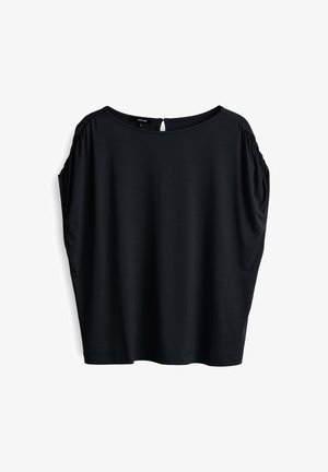 Zwarte korte mouwen top met een losse pasvorm, ronde halslijn, geplooide schouderdetails en een kleine sleutelgatopening aan de achterkant.