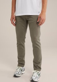 WE Fashion BLUE RIDGE - Jeans slim fit - green