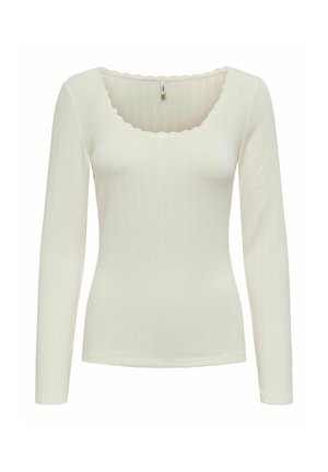 T-shirt à manches longues en tissu ribbed écru, avec un col scallopé et une coupe ajustée. Texture lisse, avec des rayures verticales subtiles.