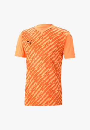 Maglietta sportiva arancione a maniche corte con un motivo geometrico e finitura texturizzata. Caratterizzata da un collo a V e un logo nero sul lato sinistro del petto.