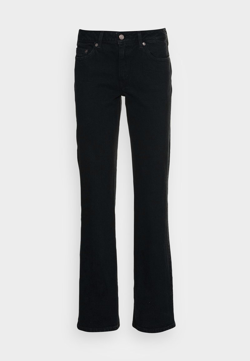 Jean en denim noir avec une coupe évasée, dotés d'une fermeture à bouton à l'avant et de deux poches latérales. Texture lisse.