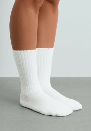 OYSHO, Chaussettes - white