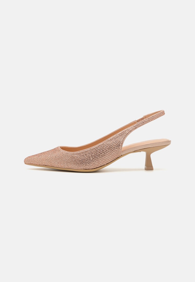 Slingback pete z odprtim nosom v roza mrežasti tkanini z okrasnimi kamenčki; nizka blok peta; gladka notranja podloga; odprt dizajn zadaj.