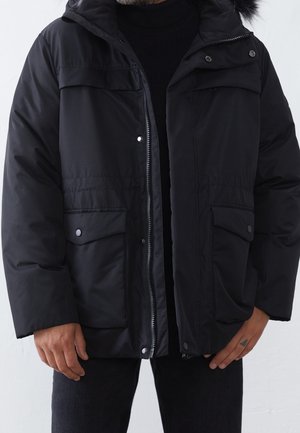 Pier One Parka