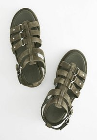 Next FOREVER COMFORT GLADIATOR - Gyalogló szandálok - khaki green