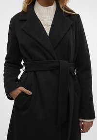 Vero Moda VMFORTUNEAYA LONG - Cappotto classico - black