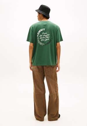 Tommy Jeans SIGN CIRCLE TEE - Print T-shirt - shadow pine