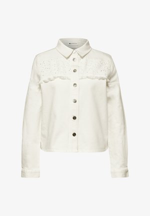 Weiße langärmlige Jacke mit Knöpfen und Kragen, mit Lochspitze und ausgefranstem Besatz über der Brust, Metallknöpfe vorne.