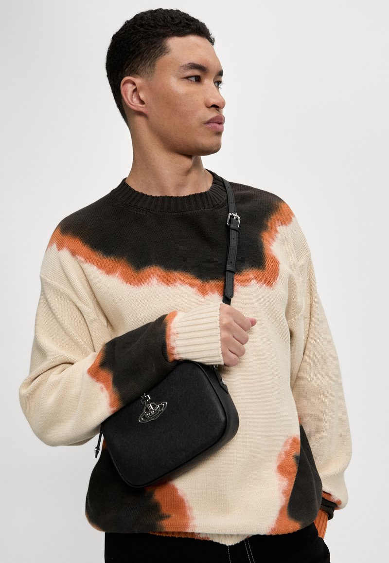 Vivienne Westwood ANNA CAMERA BAG UNISEX - Cross body bag - black