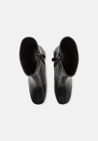 ONLY SHOES Botines bajos - black