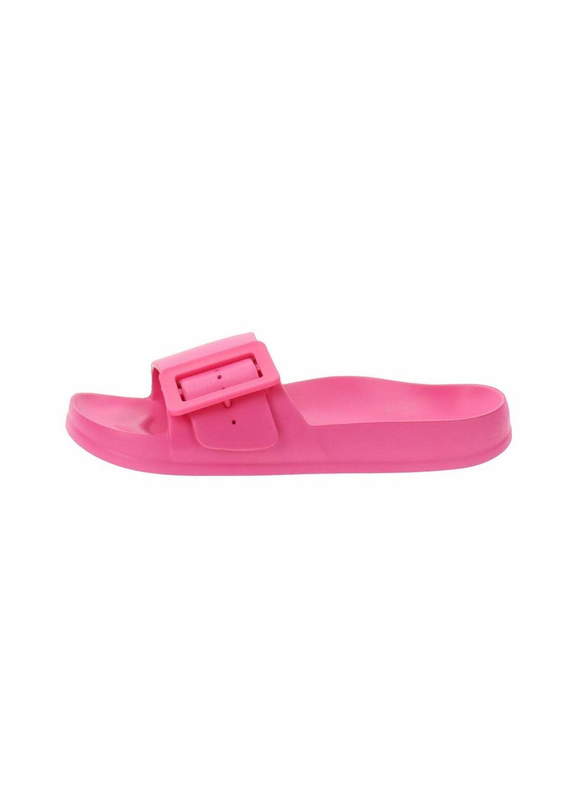 Chancla de goma rosa con una amplia correa que cuenta con un cierre de hebilla rectangular. Ligera y de textura suave, con diseño de punta abierta.
